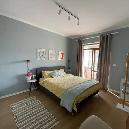 Foleza E Pazarit Apartment Korce Exterior photo